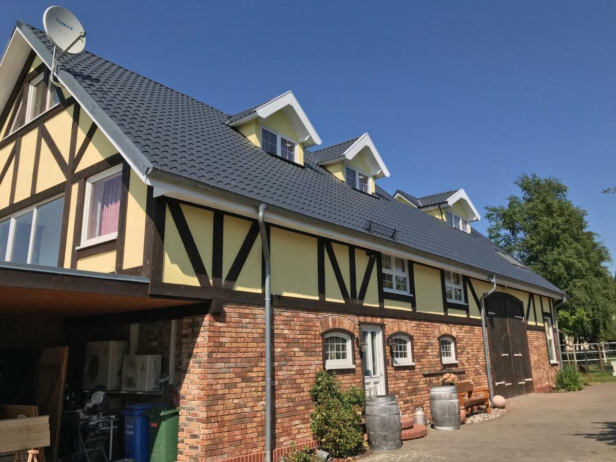 Kloster Wulfshagen Landhaus Zum Storchennest מראה חיצוני תמונה